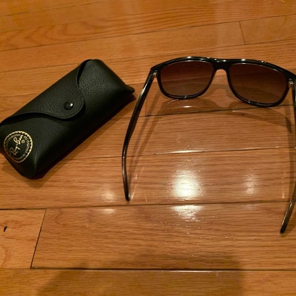 Ray Ban RB4147 sunglasses - Picture 2 of 4
